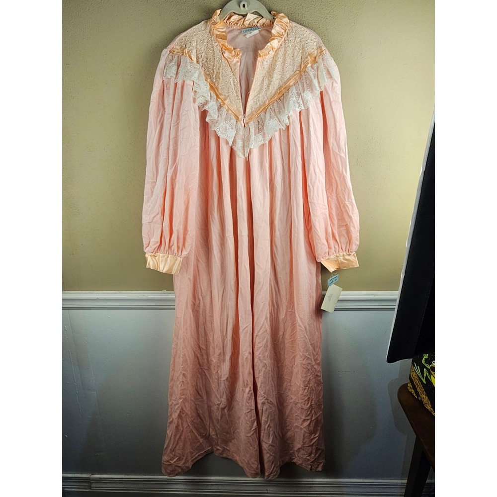 NWT Vintage Gilligan O'Malley Womens Pink Velvet Nightgown XXL